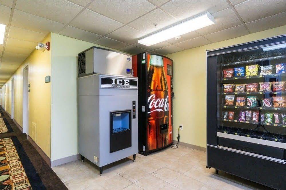 Baymont By Wyndham Jacksonville Ngoại thất bức ảnh