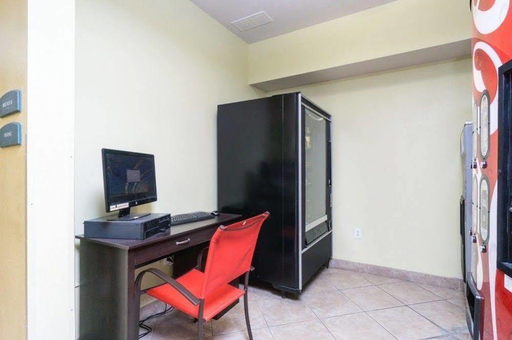 Baymont By Wyndham Jacksonville Ngoại thất bức ảnh