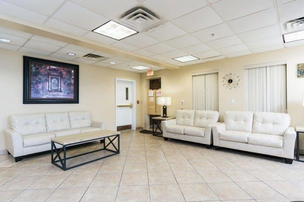 Baymont By Wyndham Jacksonville Ngoại thất bức ảnh